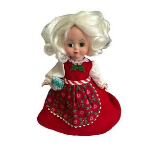 Sale! Vintage Madame Alexander Mrs. Claus Doll with Tag